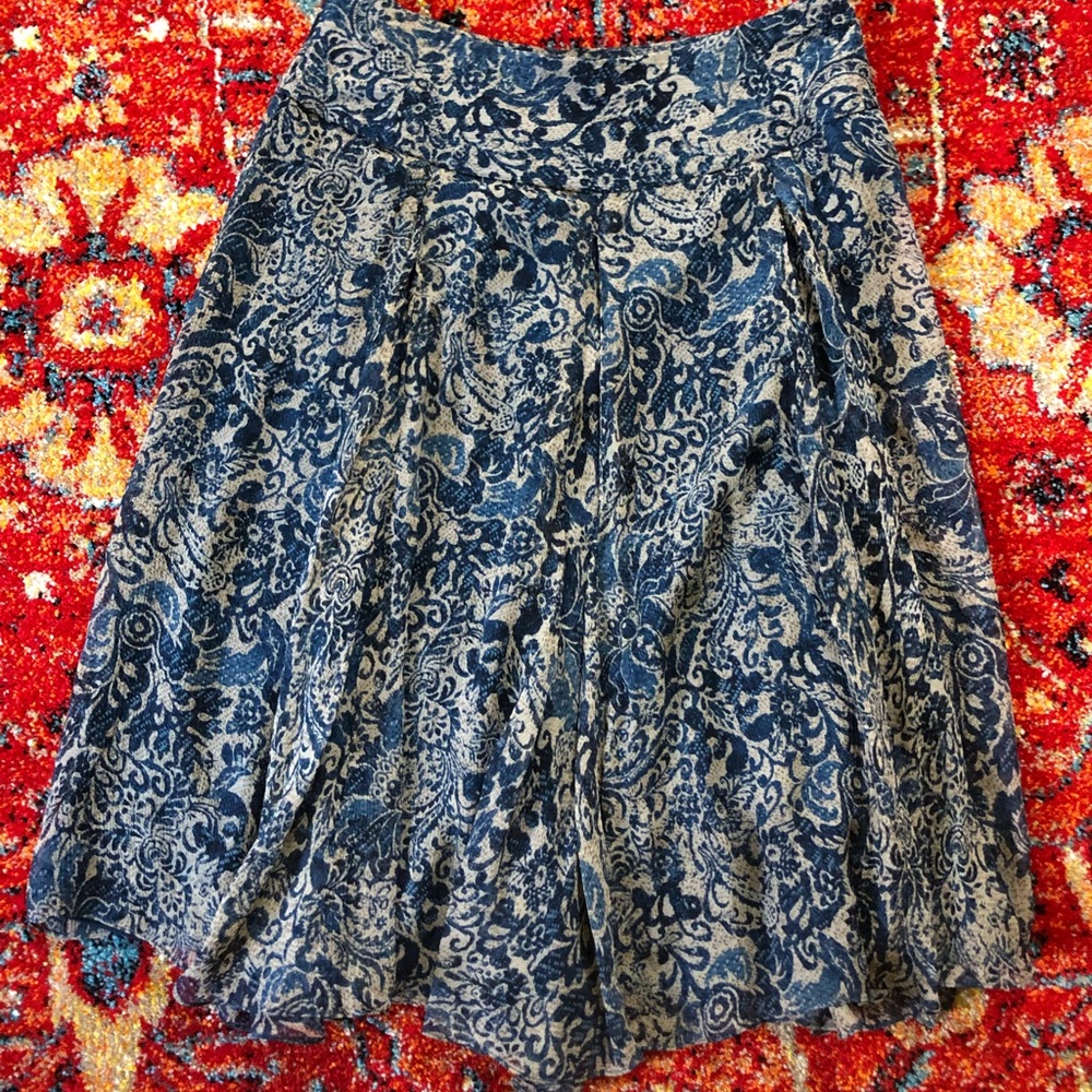 Midi skirt